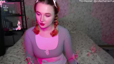 Snapshot of cherriechuu chatting on October 18, 6:10 pm Torie online show from October 18, 6:10 pm
