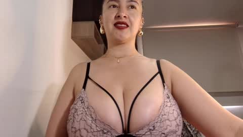Snapshot of cherry202 chatting on January 13, 2:11 pm TATIS online show from January 13, 2:11 pm
