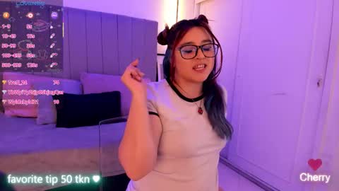Snapshot of cherry_blushh chatting on September 17, 9:24 pm cherry_blushh online show from September 17, 9:24 pm