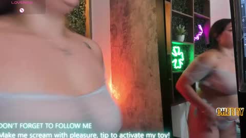 Snapshot of cherry_copper chatting on February 13, 1:05 pm cherryl online show from February 13, 1:05 pm