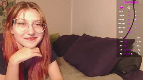 Snapshot of cherry_hazzze chatting on September 14, 5:11 pm Cheryl online show from September 14, 5:11 pm