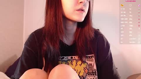 Snapshot of cherry_hazzze chatting on March 9, 1:26 pm Cheryl online show from March 9, 1:26 pm