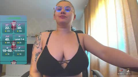 mayra online show from January 5, 8:43 am