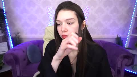 Snapshot of cherry_wipe chatting on February 24, 1:52 pm Cherry Wipe online show from February 24, 1:52 pm