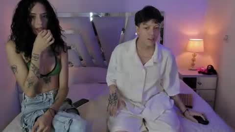 Chica cereza online show from June 17, 4:03 am