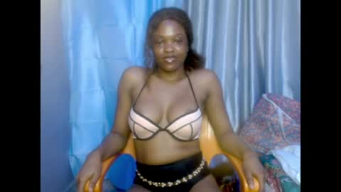 Sophie online show from May 25, 2:49 pm