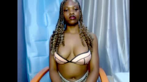 Sophie online show from July 21, 2:18 pm
