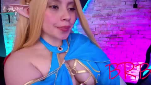     online show from June 6, 11:27 am