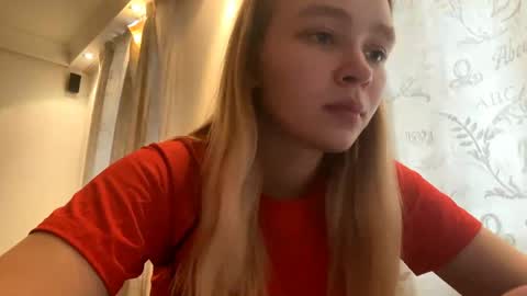 Lei online show from March 31, 2:39 pm