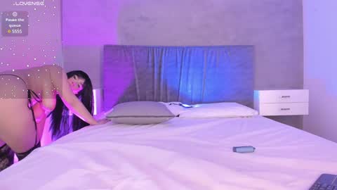 Snapshot of cherrysnow_ chatting on January 21, 3:48 am Cherry online show from January 21, 3:48 am