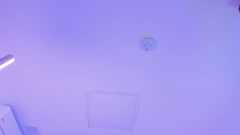 Snapshot of cherrysnow_ chatting on February 22, 3:56 am Cherry online show from February 22, 3:56 am