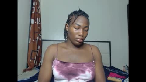 cherrywetpussy online show from February 7, 12:36 am