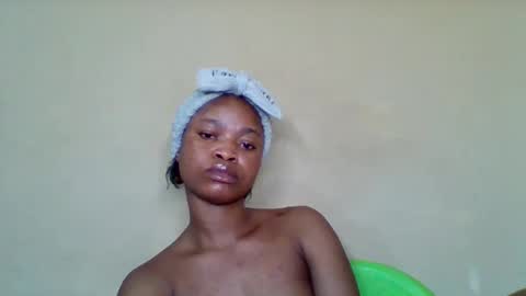 cherryxpussy online show from December 3, 12:35 am