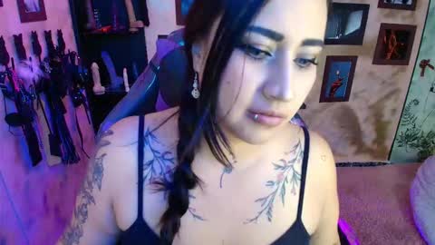 Snapshot of cherryy_bombshelll chatting on September 10, 6:52 pm cherry online show from September 10, 6:52 pm