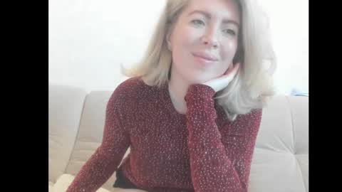 Snapshot of chicafortuna chatting on September 22, 4:11 am NBFG online show from September 22, 4:11 am