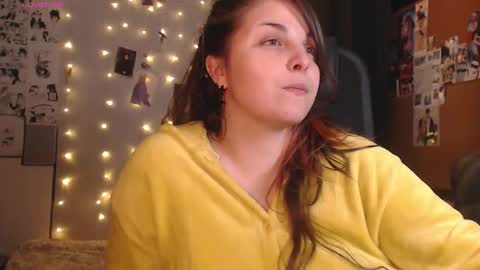 Snapshot of chill_saya chatting on September 24, 10:09 pm Saya online show from September 24, 10:09 pm