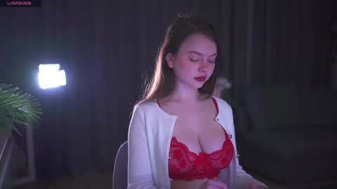 chillwithstacy online show from April 22, 8:50 pm