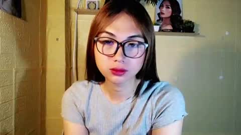 Chinita online show from June 25, 11:39 pm