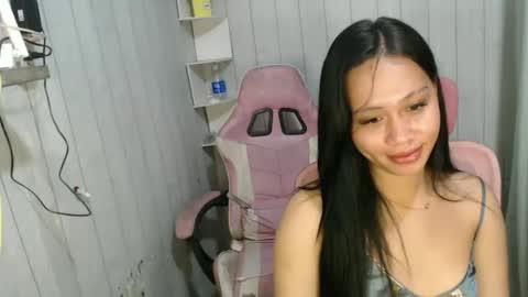 Snapshot of chinny120 chatting on September 19, 6:18 pm chinny120 online show from September 19, 6:18 pm