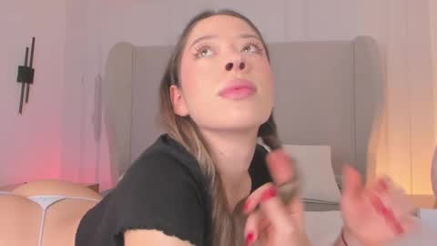 Chloe online show from December 20, 12:09 pm