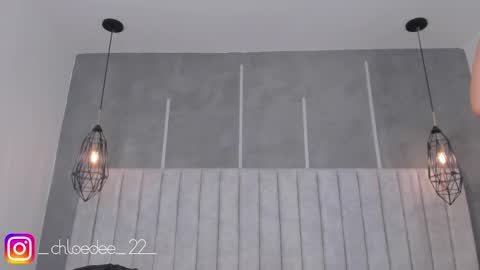 Snapshot of chloe_dee_ chatting on February 13, 10:44 am Chloe online show from February 13, 10:44 am