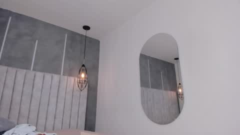 Snapshot of chloe_dee_ chatting on January 6, 10:24 am Chloe online show from January 6, 10:24 am