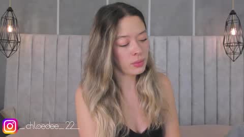 Snapshot of chloe_dee_ chatting on March 9, 12:31 pm Chloe online show from March 9, 12:31 pm