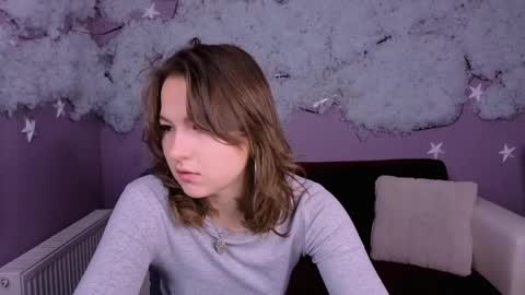 chloe_ley online show from March 30, 9:09 am