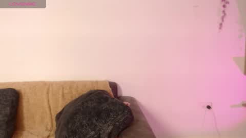 chloe_peach_ online show from June 3, 12:39 pm