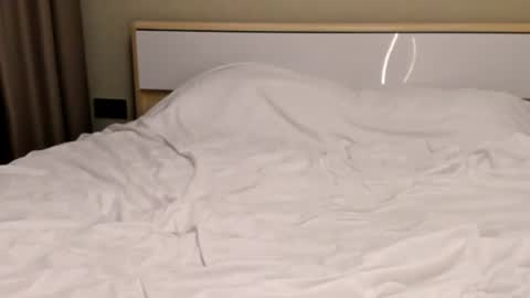 My name is Chloe Like my broadcast pls online show from July 20, 10:39 am
