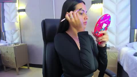  Chloe Harper  online show from January 9, 12:09 pm