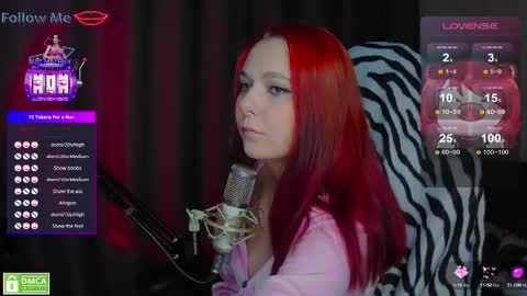 Snapshot of chloejenyss chatting on October 7, 2:38 am Chloe online show from October 7, 2:38 am