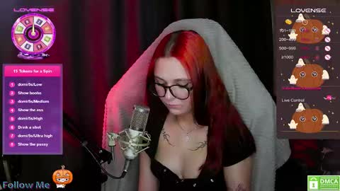 Snapshot of chloejenyss chatting on October 15, 6:38 am Chloe online show from October 15, 6:38 am