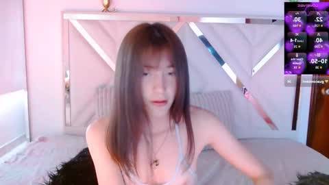 Chloe online show from October 11, 1:36 pm