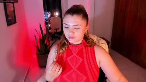 Chloee online show from July 20, 8:09 pm