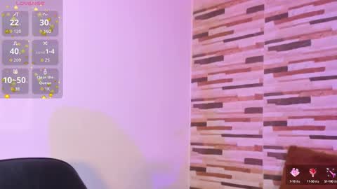 Snapshot of chloemasonn chatting on October 1, 11:15 am chloemasonn online show from October 1, 11:15 am