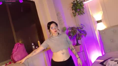 Snapshot of chloerossee chatting on September 11, 2:23 am Chloe rosse online show from September 11, 2:23 am