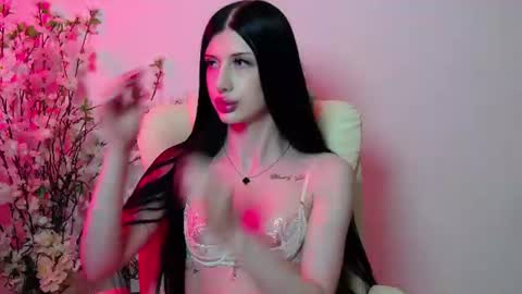 Chloey online show from July 6, 3:03 pm