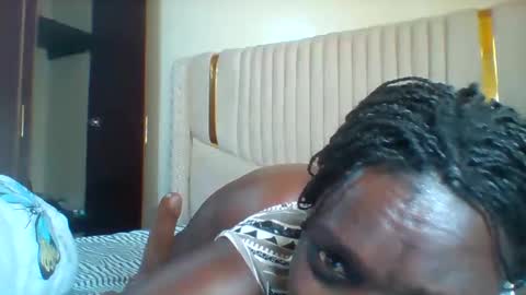 chocobabe002 online show from December 1, 12:41 pm