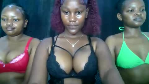 chocolate_divaa online show from May 24, 7:18 am