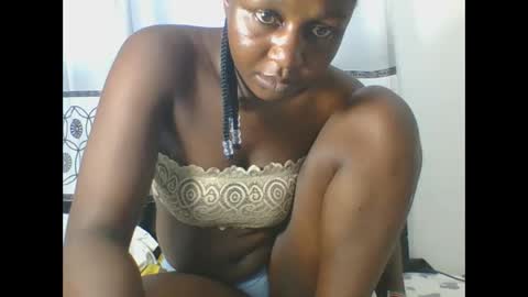Snapshot of chocolateskin4 chatting on February 23, 6:22 am JANE online show from February 23, 6:22 am