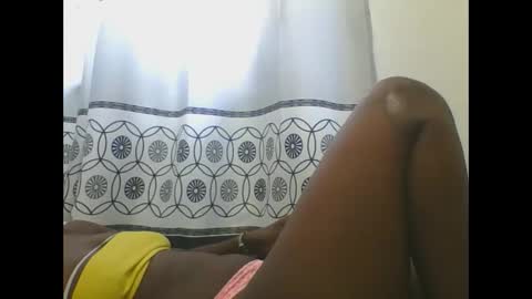 Snapshot of chocolateskin4 chatting on February 27, 6:50 am JANE online show from February 27, 6:50 am