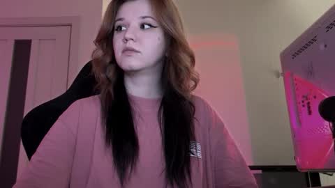 Lissa online show from March 18, 4:23 pm