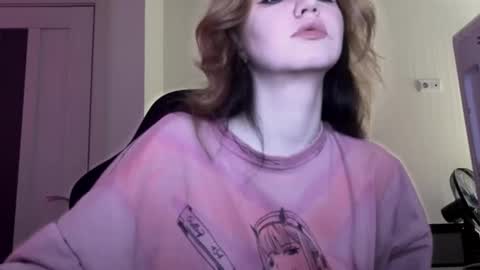 Lissa online show from December 2, 9:28 pm