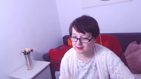 Snapshot of christarose chatting on January 26, 1:31 am Christa online show from January 26, 1:31 am