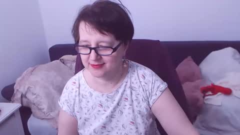 Snapshot of christarose chatting on December 27, 6:42 pm Christa online show from December 27, 6:42 pm
