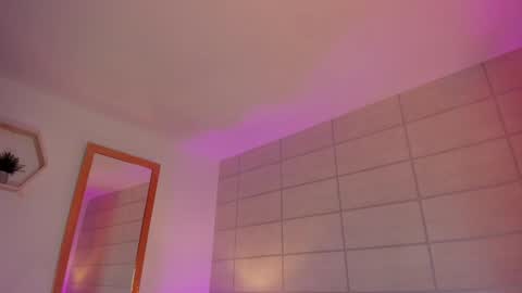 Christine  online show from March 6, 12:00 pm