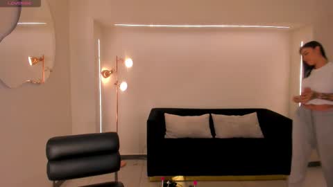 Christine Ford online show from February 16, 12:27 pm