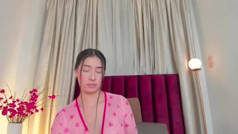 Snapshot of christy_seaa chatting on March 6, 6:16 pm Christy online show from March 6, 6:16 pm
