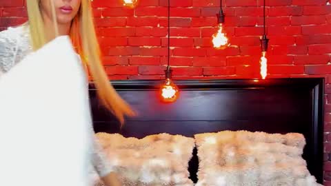 christyna_ross online show from January 18, 8:49 pm